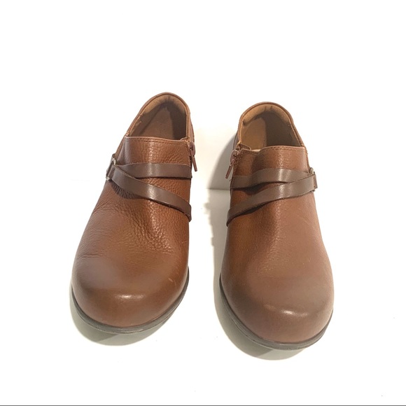 clarks valarie 2 may